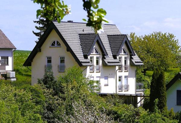 Gaestehaus Waldecker Boos Buitenkant foto