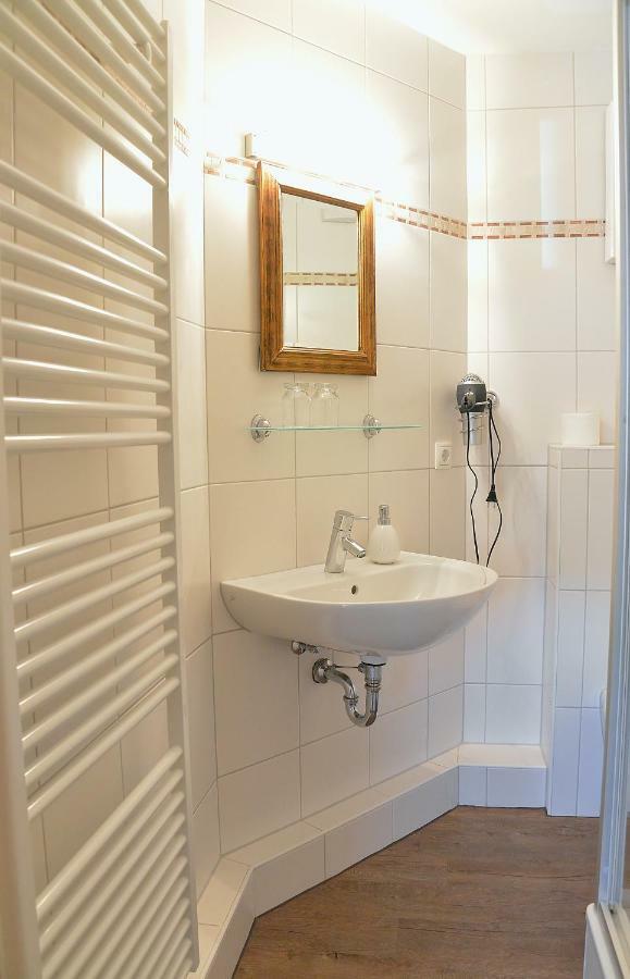 Gaestehaus Waldecker Boos Buitenkant foto